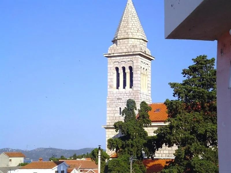 Vacation Apartment In Pakostane With Terrace, Wifi, Washing Machine